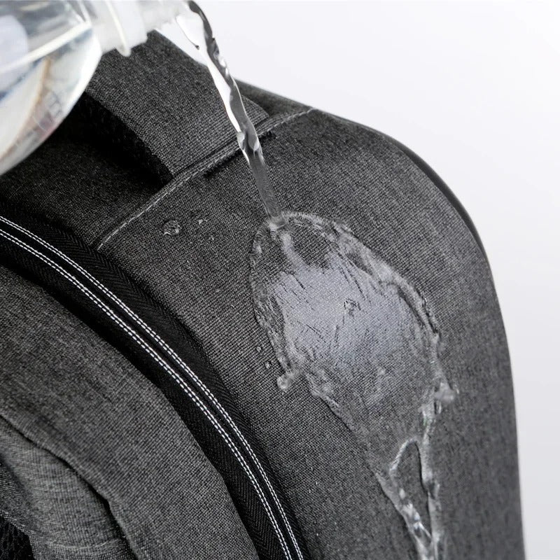 Sac à Dos Ordinateur Homme : USB Recharge, Coque Rigide et Waterproof - Functional Backpack™